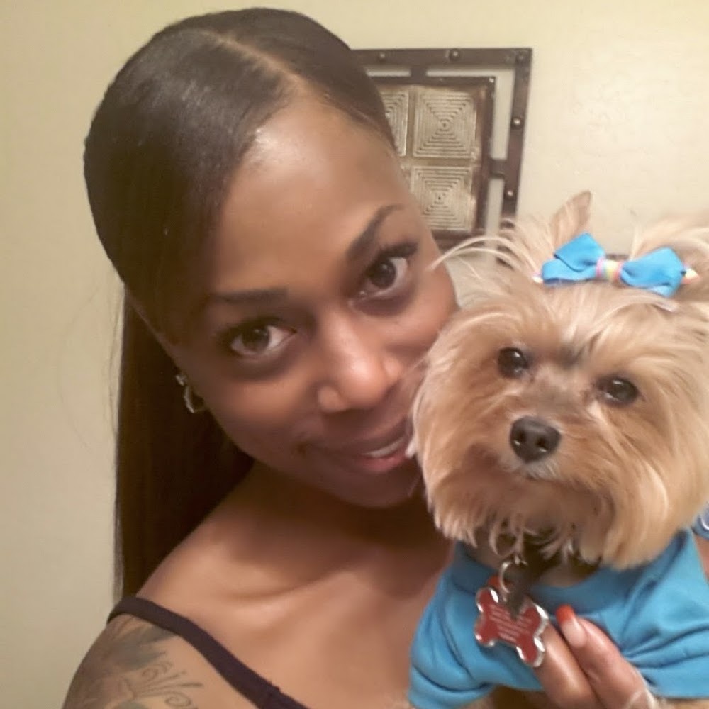 Meet your Posher, Marilyn